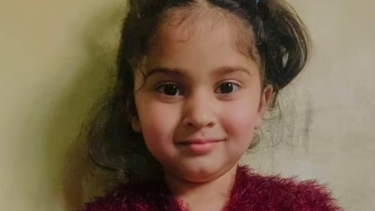 Murió una nena mutilada por un leopardo cuando festejaban el cumpleaños de su hermano