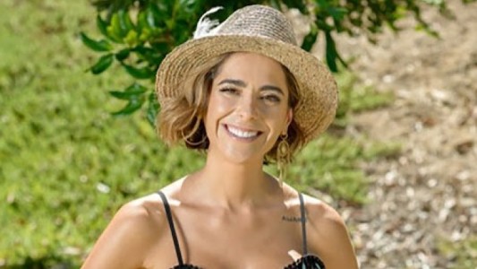 El video viral de Victoria Vanucci asando chorizos en bikini