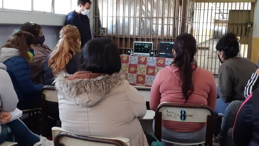 Inauguran un nuevo "pabellón literario" en una cárcel bonaerense