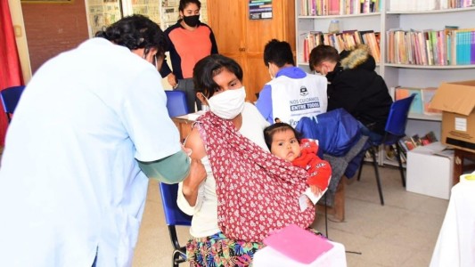 Cerca del 30% de la población ya recibió la primera dosis de la vacuna contra el coronavirus