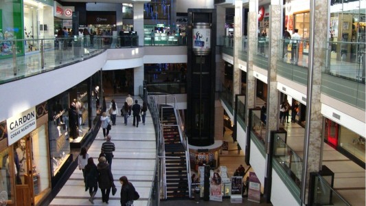 Reabrieron los shoppings porteños con medidas sanitarias y aforo limitado