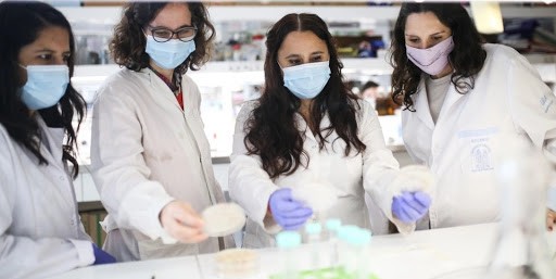 Destinan 60 millones de pesos para concluir la fase preclínica de la vacuna "Arvac Cecilia Grierson"