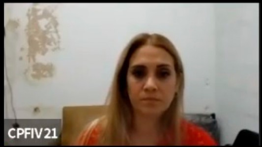 Piden perpetua para la mujer policía acusada de matar a un matrimonio para pagar un viaje a Disney