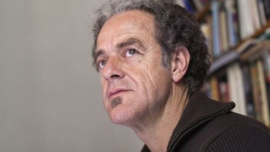 Murió el escritor Juan Forn