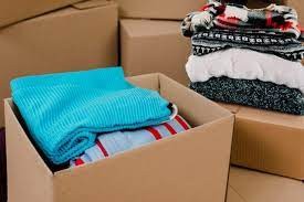 Reciben hasta las 15 en el Obelisco ropa de abrigo para roperos solidarios