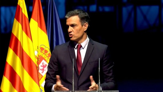 Gobierno español indultará a separatistas catalanes en nombre de la "reconciliación"