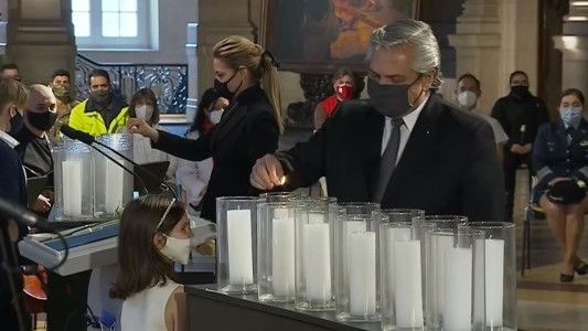 Alberto Fernández encabezará una ceremonia en homenaje a los fallecidos por el coronavirus en Argentina