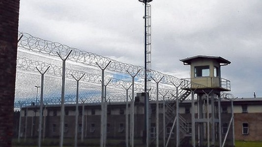 Video: ataque con ametralladoras y fuga de presos de la cárcel de Piñero