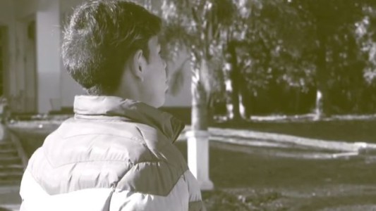 #ElSueñodeTincho: Un chico 17 años que espera un trasplante pide que lo adopten