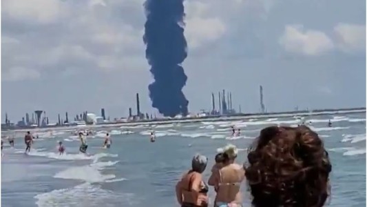 Trágica explosión en una refinería deja al menos un muerto y varios heridos