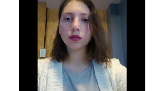 Una joven denunció que su padre atacó brutalmente a su hermana: "No quiero terminar pidiendo justicia por su muerte"