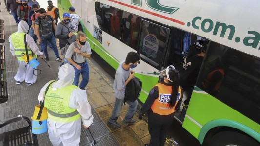 Más de 1,6 millones de viajeros recorrieron el país durante el fin de semana largo