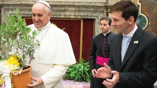 El Papa, "alegre" por los triunfos de Argentina e Italia del fin de semana