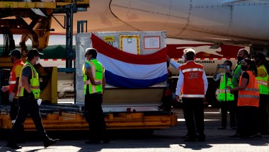 Diputados de Paraguay votó dos "feriados de vacunación" para inmunizar a todos los que quieran