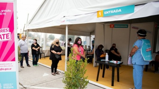 Empieza la vacunación contra el covid en estaciones de trenes bonaerenses