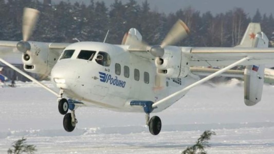 Desapareció en Siberia un avión de pasajeros con 17 personas a bordo