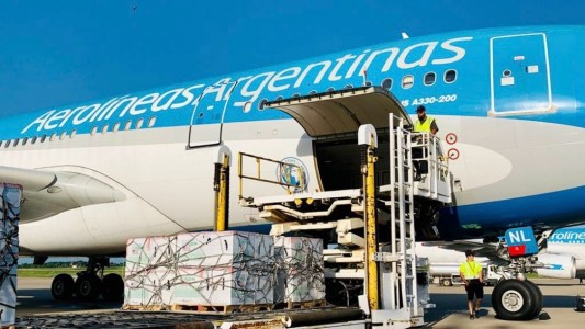 Llegan más vacunas Sinopharm y Astrazeneca, con las que se superarán los 37 millones de dosis recibidas