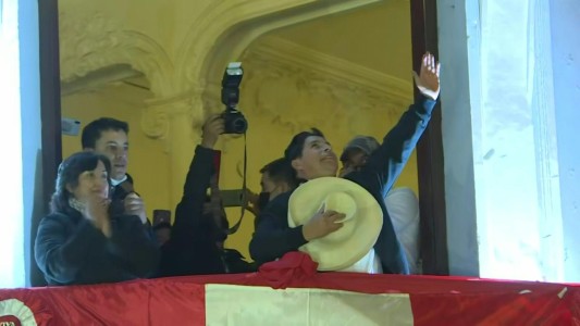Pedro Castillo finalmente es proclamado como presidente electo de Perú