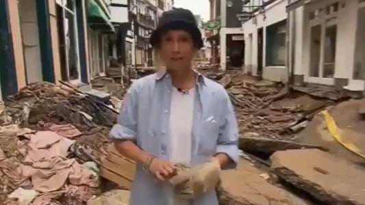 Sorprenden a una periodista mintiendo en un reportaje y es despedida