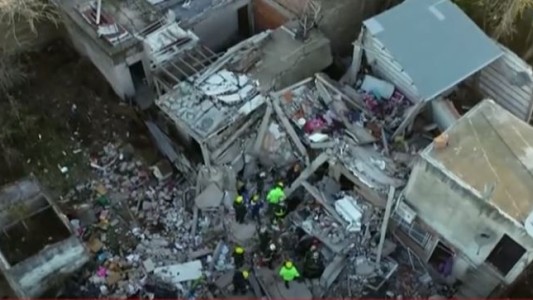 Trágico derrumbe de una vivienda en Lomas de Zamora: murieron dos mujeres
