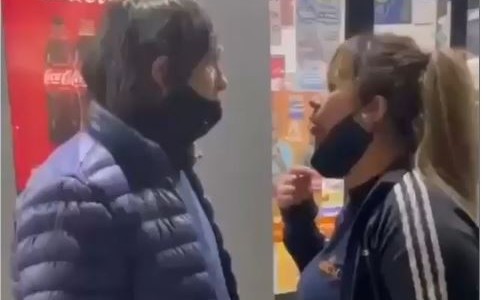 Kioskera confronta a un ladrón y lo noquean con una trompada