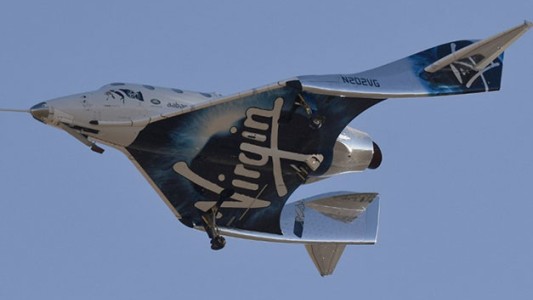 Virgin Galactic vuelve a vender boletos para el espacio desde 450.000 dólares