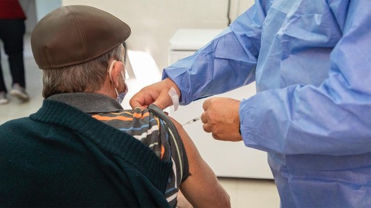 La Ciudad de Buenos Aires comenzó a vacunar con Moderna a quienes recibieron Sputnik V