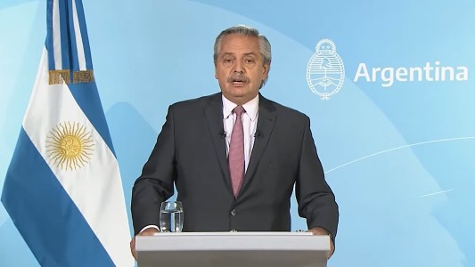 "Aperturas progresivas": el Presidente anunció flexibilizaciones en turismo y eventos masivos