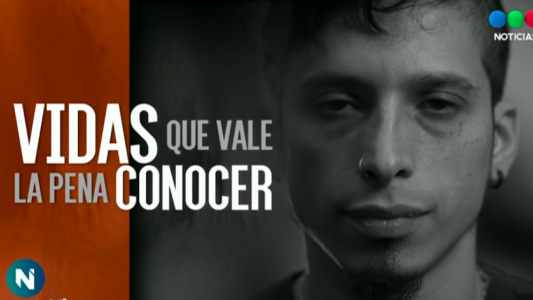 Marcas: el joven que se adaptó a vivir sin brazos