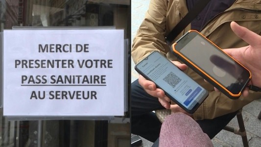 Comenzó a funcionar el polémico pase sanitario en Francia