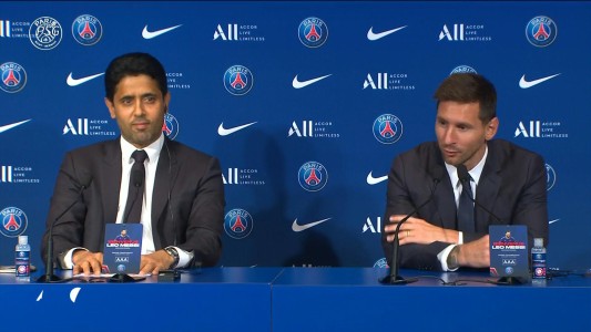 "Mi felicidad es enorme", asegura Messi al ser presentado en el PSG