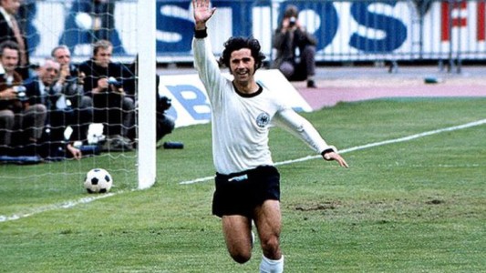 Murió Gerd Müller, histórico delantero de la selección alemana y de Bayern Münich