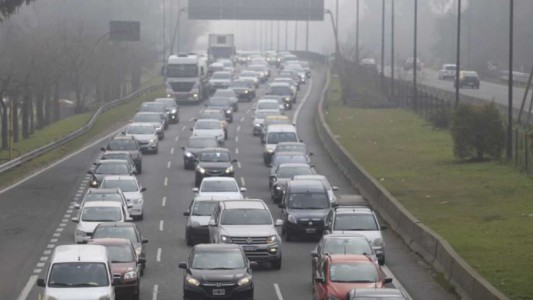 Rige una alerta violeta por niebla en la ciudad de Buenos Aires y alrededores