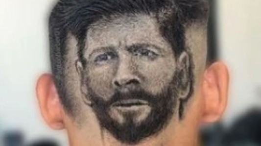 Corte fan: Se hizo la cara de Messi en la cabeza