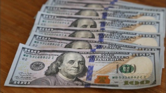 En medio de las nuevas regulaciones, el dólar blue subió a $183