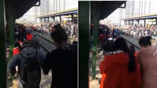 Manifestantes en las vías del tren: jornada de protesta piquetera en la Ciudad