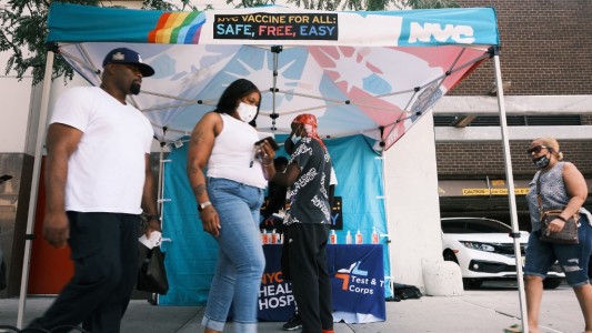 Coronavirus: EE.UU. confirma que aplicará una tercera dosis de la vacuna