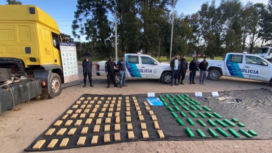 Hallaron 130 kilos de marihuana en el falso tanque de nafta de un camión: 3 detenidos