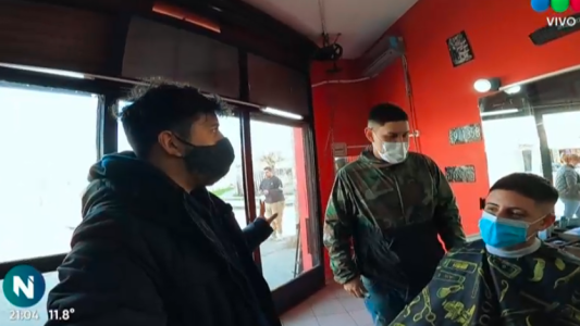 LESA, crónicas urbanas: la cuadra de las barberías