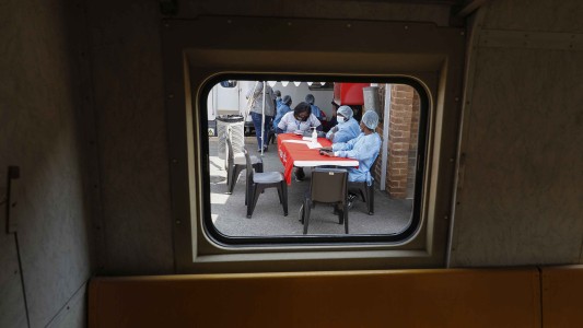Sudáfrica transforma un tren en centro de vacunación anticovid