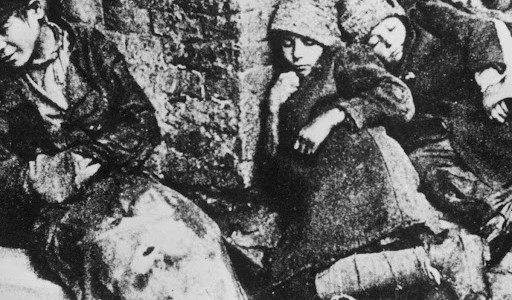 Encuentran en Ucrania miles de personas asesinadas durante las purgas estalinistas