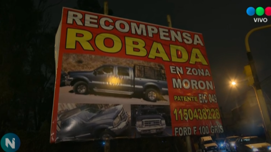 Le roban y ofrece recompensa para recuperar su camioneta