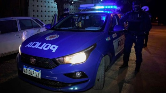 Insólita situación en Córdoba: un hombre estaba tirando piedras a un country y se murió