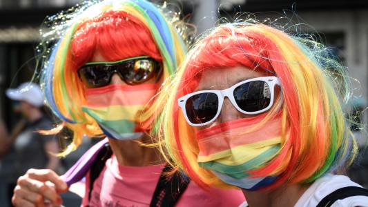 Miles de personas marcharon en Zúrich a favor del "matrimonio para todos"