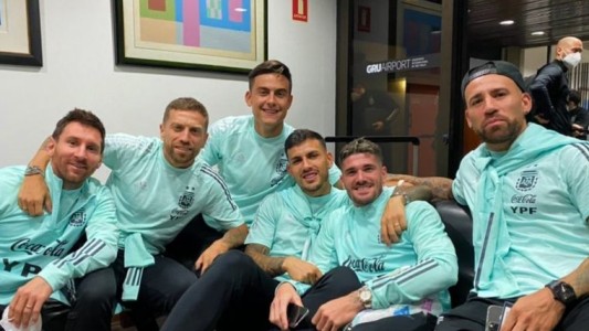 El seleccionado argentino llegó a Ezeiza después del escándalo en Brasil