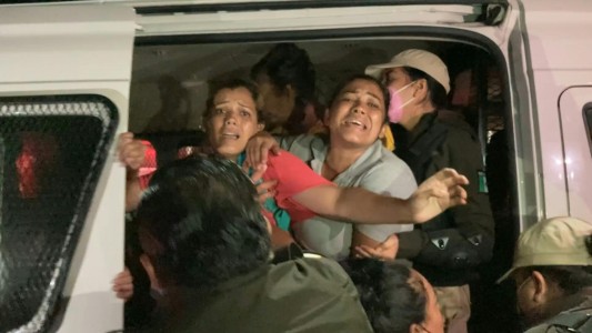 México impide el paso de caravana de migrantes