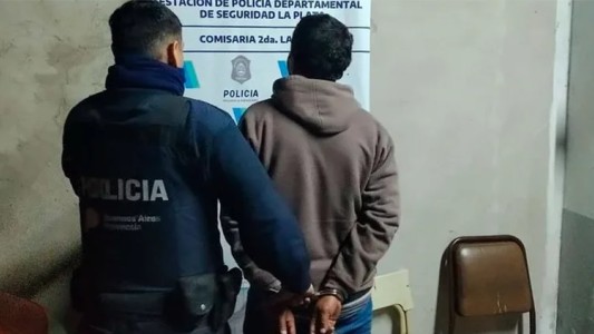 El hombre prendido fuego en La Plata continúa en estado crítico: el acusado se negó a declarar