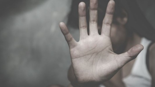 Santiago del Estero: una adolescente denunció que fue golpeada y violada en manada durante una fiesta