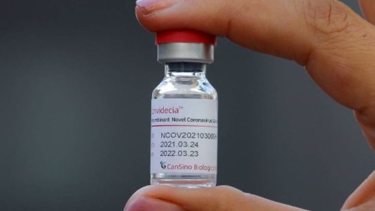 Llegarán este martes 200.000 dosis de la vacuna de CanSino: serán destinadas a poblaciones de difícil acceso