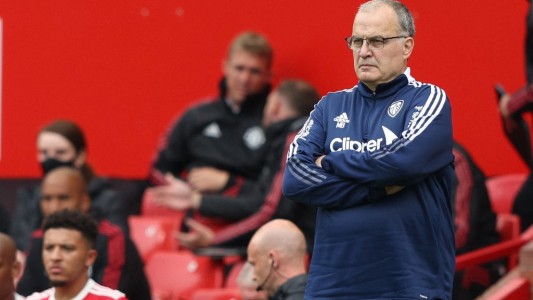 Bielsa: "Mi posición es frenar la inflación en el fútbol, jugar menos y cobrar menos"